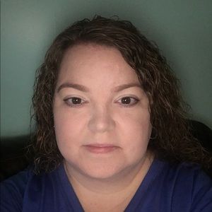 Meet your Posher, Daniela